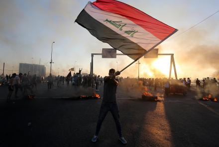 Iraqi protesters' rage challenges government: asset-mezzanine-16x9