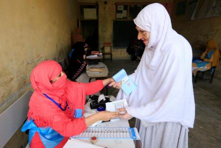 Afghans vote amid violence and alleged irregularities: asset-mezzanine-16x9
