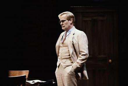Jeff Daniels on getting in character to play Atticus Finch: asset-mezzanine-16x9