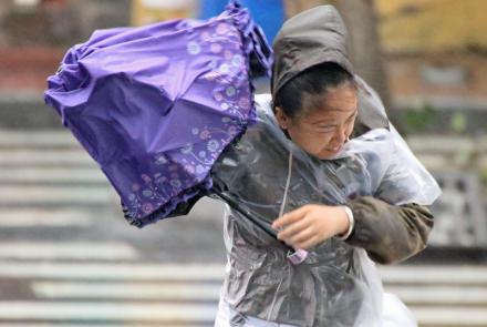 News Wrap: Typhoon kills 45, strands more in eastern China: asset-mezzanine-16x9