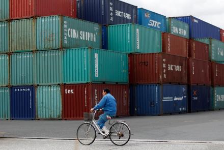 Despite Trump's tariffs, U.S. trade deficit keeps growing: asset-mezzanine-16x9