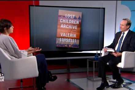 Author Valeria Luiselli on documenting ‘political violence’: asset-mezzanine-16x9