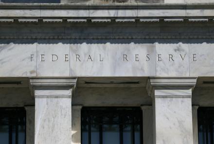 News Wrap: Fed keeps benchmark interest rate unchanged: asset-mezzanine-16x9