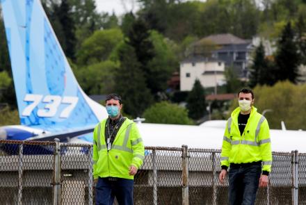 News Wrap: Head of FAA takes test flight on Boeing’s 737 Max: asset-mezzanine-16x9