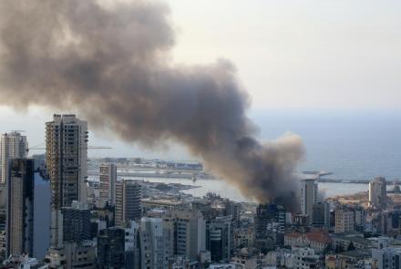 News Wrap: Fire erupts at Beirut port a month after blast: asset-mezzanine-16x9