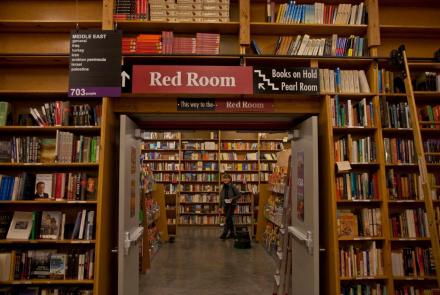 Landmark Oregon bookstore strains to survive the pandemic: asset-mezzanine-16x9