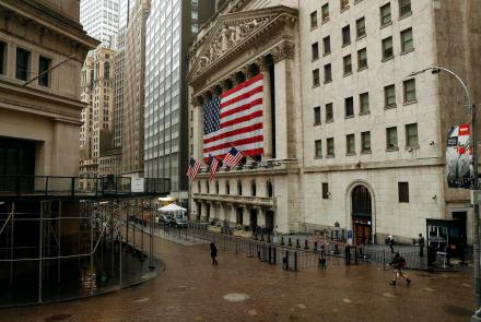 News Wrap: Dow Jones concludes worst quarter since 1987: asset-mezzanine-16x9