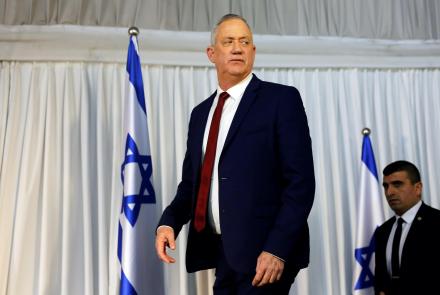 News Wrap: Israel’s Gantz to try to form governing coalition: asset-mezzanine-16x9