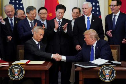 U.S. 'can't lose' in China trade deal, says Trump adviser: asset-mezzanine-16x9