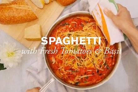 Spaghetti with Tomatoes and Basil: asset-mezzanine-16x9