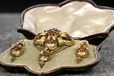 Appraisal: Gold & Topaz Jewelry Set, ca. 1835: asset-mezzanine-16x9